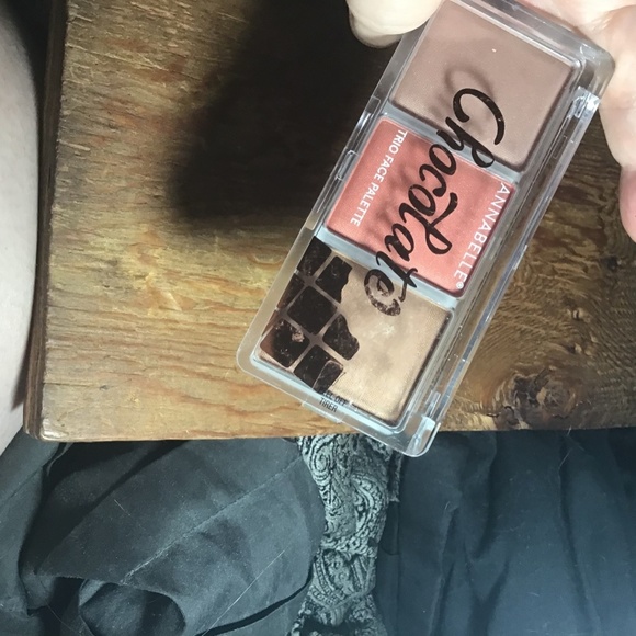 Anabelle chocolate trio face pallet, blush bronze - Picture 4 of 5